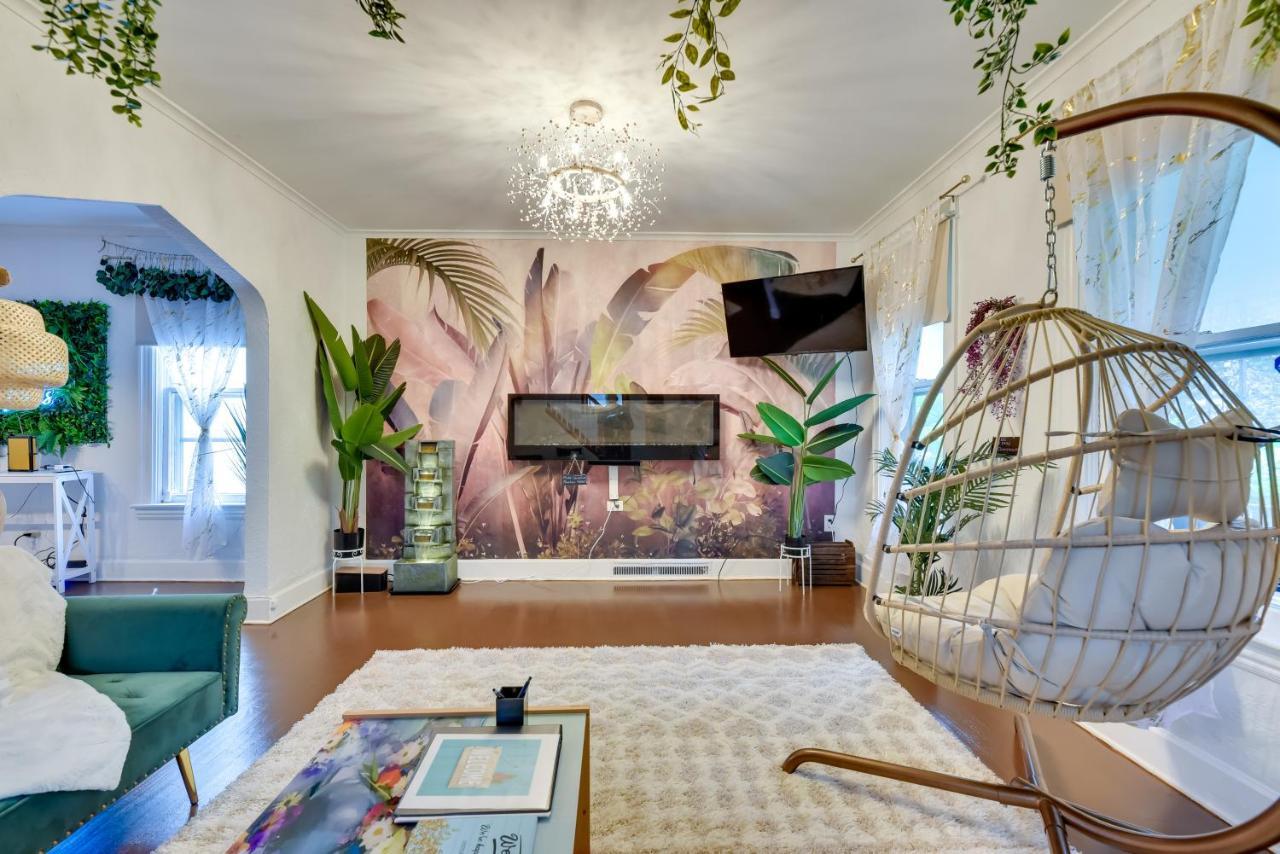 Themed New York Home About 2 Mi To Niagara Falls! Ngoại thất bức ảnh