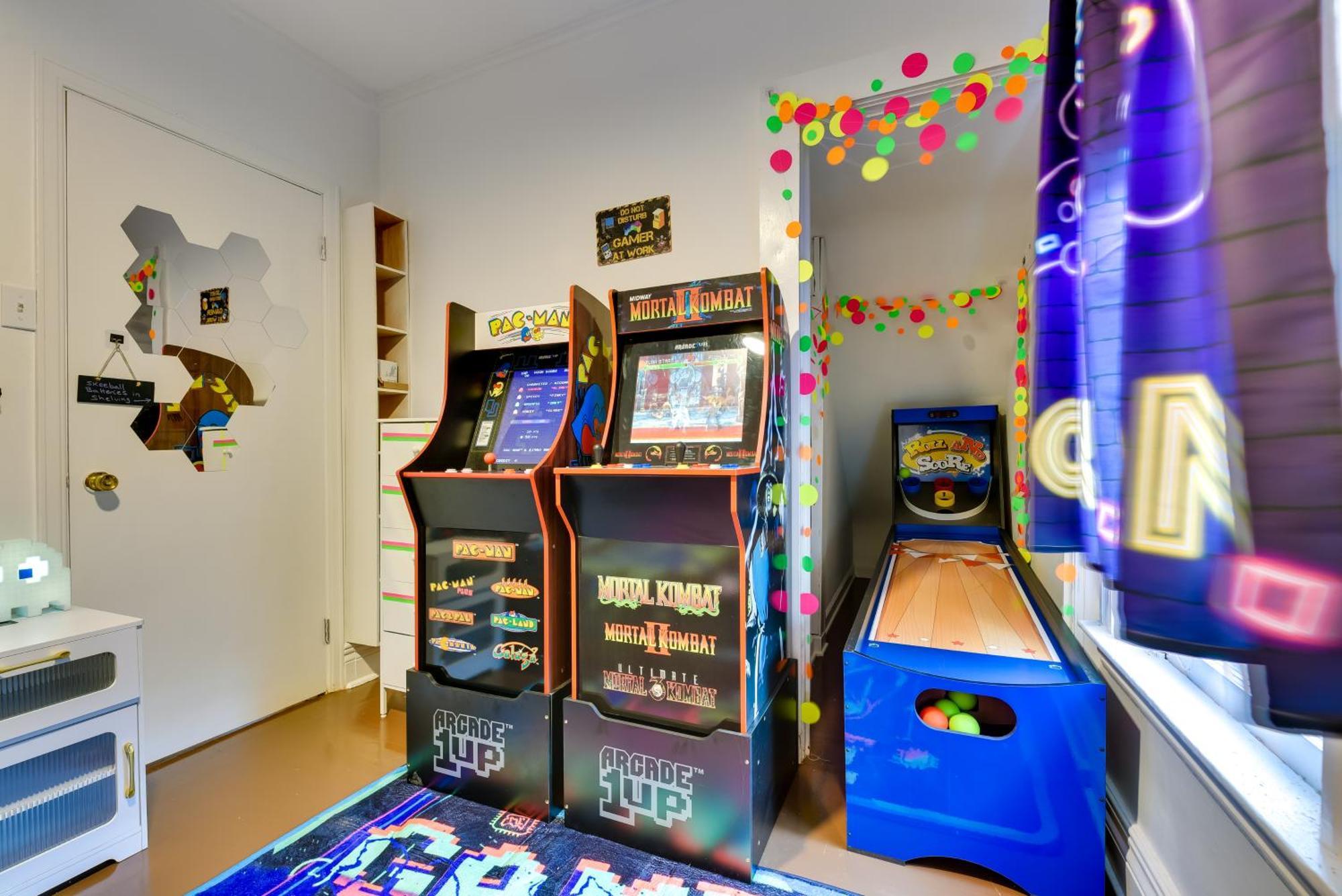 Themed New York Home About 2 Mi To Niagara Falls! Ngoại thất bức ảnh